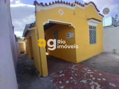 Casa com 2 Quartos à venda, 111m² no Realengo, Rio de Janeiro