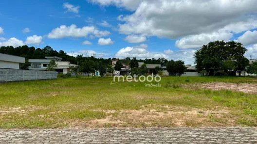 Lote/Terreno à venda, 647m² no Condomínio Residencial Águas do Paraíba, Guararema