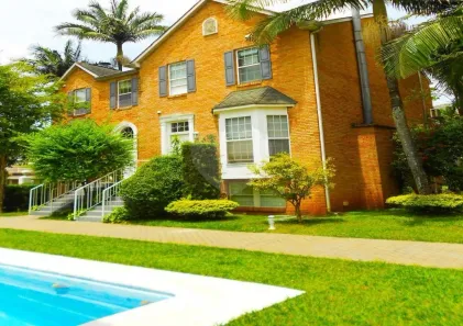 Casa de Condomínio com 4 Quartos para alugar, 220m² no Brooklin Paulista, São Paulo