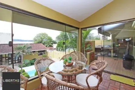 Casa com 4 Quartos à venda, 287m² no Ipanema, Porto Alegre