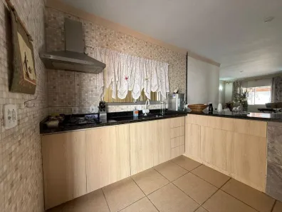 Casa com 3 Quartos à venda, 124m² no Village das Flores, Caçapava