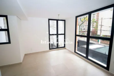 Casa de Condomínio com 2 Quartos à venda, 180m² no Santa Cecília, São Paulo