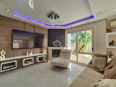 Casa com 3 Quartos à venda, 200m² no Niterói, Canoas