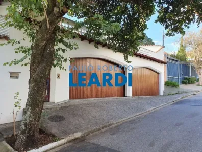 Sobrado com 3 Quartos à venda, 317m² no Jardim Cordeiro, São Paulo
