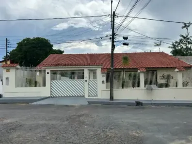Casa com 3 Quartos à venda, 495m² no Aleixo, Manaus
