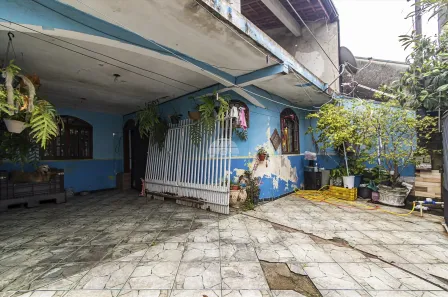 Sobrado com 3 Quartos à venda, 160m² no Sítio Cercado, Curitiba
