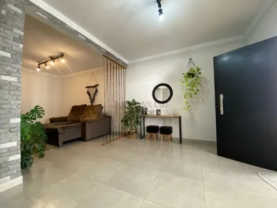 Casa com 2 Quartos à venda, 242m² no Parque Santa Cecília, Bauru
