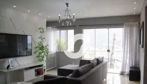 Casa com 4 Quartos à venda, 240m² no São Francisco, Niterói