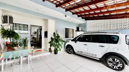 Casa com 2 Quartos à venda, 54m² no Guaratuba, Guaratuba
