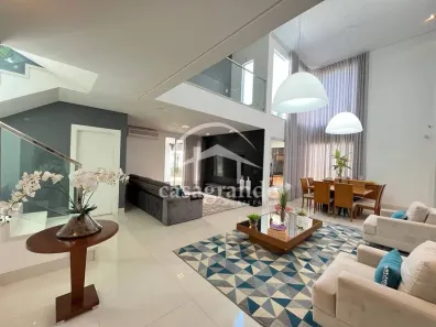 Casa com 3 Quartos à venda, 321m² no Jardim Karaíba, Uberlândia