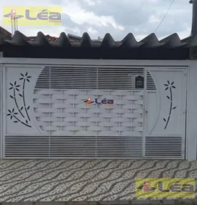 Casa com 2 Quartos à venda, 125m² no Vila Mazza, Suzano