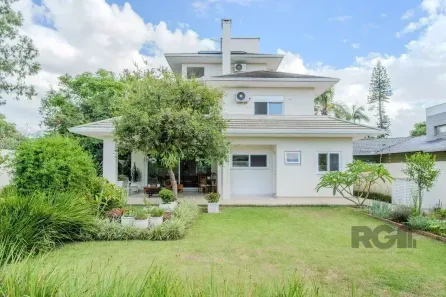 Casa com 3 Quartos à venda, 358m² no Ipanema, Porto Alegre