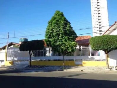 Imóvel Comercial para alugar, 300m² no Jóquei, Teresina