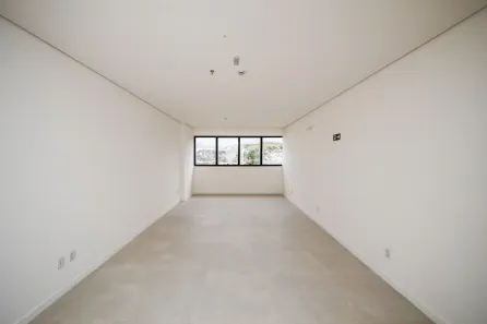 Sala Comercial para alugar, 85m² no Santa Terezinha, Juiz de Fora