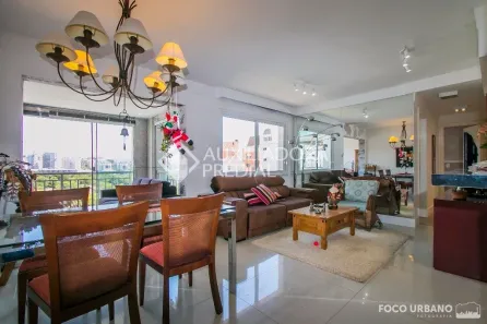 Apartamento com 3 Quartos à venda, 93m² no Jardim Europa, Porto Alegre