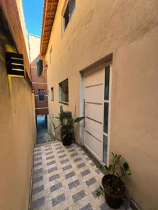 Sobrado com 5 Quartos à venda, 215m² no Cidade Boa Vista, Suzano