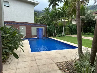 Casa de Condomínio com 4 Quartos para venda ou aluguel, 563m² no Itanhangá, Rio de Janeiro