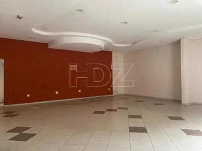 Sala Comercial para alugar, 227m² no Centro, Araraquara