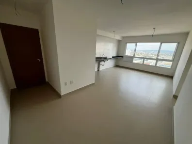 Apartamento com 3 Quartos à venda, 76m² no Vila Rosa, Goiânia