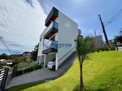 Sobrado com 3 Quartos à venda, 170m² no Potecas, São José