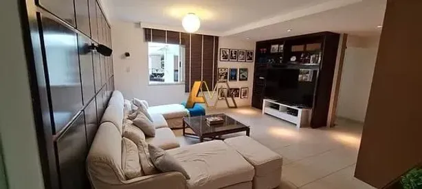 Casa com 4 Quartos à venda, 450m² no Piatã, Salvador