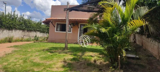 Fazenda/Sítio com 3 Quartos à venda, 117m² no Jardim Estância Brasil, Atibaia