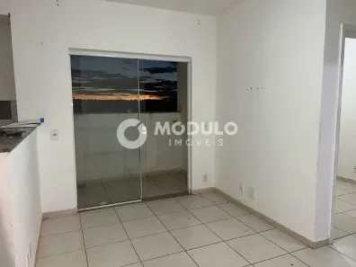 Apartamento com 2 Quartos para alugar, 45m² no Shopping Park, Uberlândia