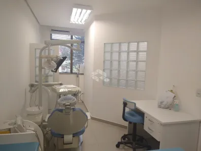 Sala Comercial à venda, 40m² no Petrópolis, Porto Alegre