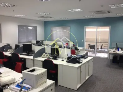 Sala Comercial à venda, 153m² no Vila Hamburguesa, São Paulo