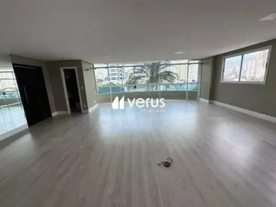 Apartamento com 3 Quartos para alugar, 170m² no Osvaldo Rezende, Uberlândia