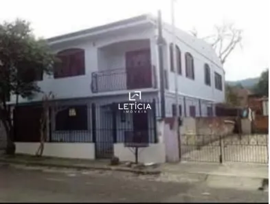 Casa com 3 Quartos à venda, 250m² no Salgado Filho, Santa Maria