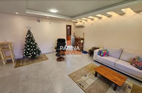 Casa com 7 Quartos à venda, 250m² no Rio Branco, Canoas