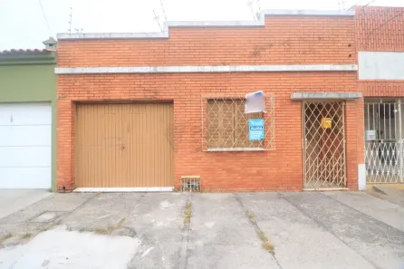 Casa com 2 Quartos para alugar, 72m² no Centro, Pelotas