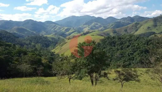 Fazenda/Sítio com 4 Quartos à venda, 140m² no São Francisco Xavier, São José dos Campos