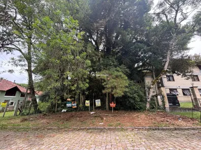 Lote/Terreno à venda, 640m² no Parque das Hortensias, Canela