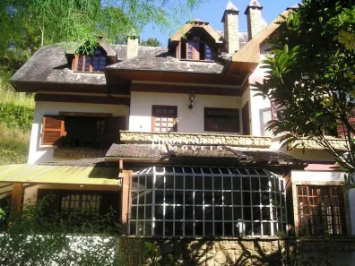 Casa com 4 Quartos à venda, 850m² no Albuquerque, Teresópolis