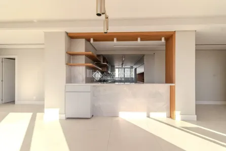 Apartamento com 3 Quartos à venda, 168m² no Moinhos de Vento, Porto Alegre