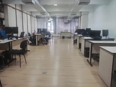 Sala Comercial à venda, 118m² no Sé, São Paulo