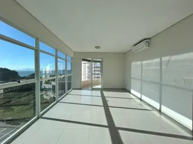Apartamento com 3 Quartos à venda, 140m² no Agronômica, Florianópolis
