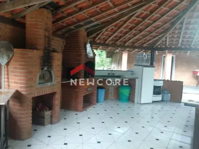 Fazenda/Sítio com 4 Quartos à venda, 250m² no Palestina, Juquitiba