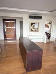 Apartamento com 3 Quartos para alugar, 206m² no Perdizes, São Paulo