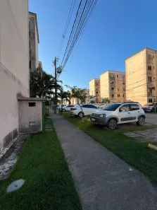 Apartamento com 2 Quartos para alugar, 36m² no Parque Nascente do Rio Capivara, Camaçari