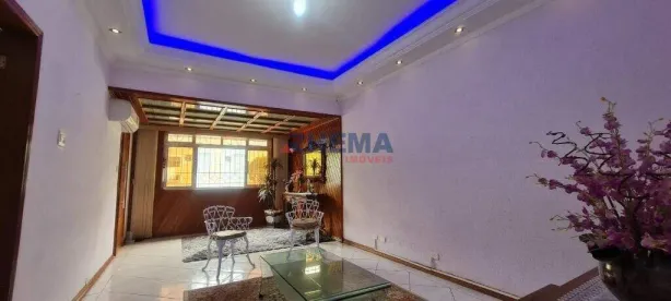 Casa com 3 Quartos à venda, 300m² no Marapé, Santos