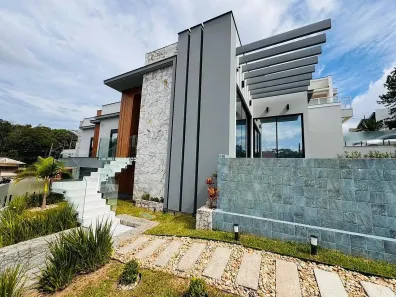 Casa com 3 Quartos à venda, 270m² no Pedra Branca, Palhoça