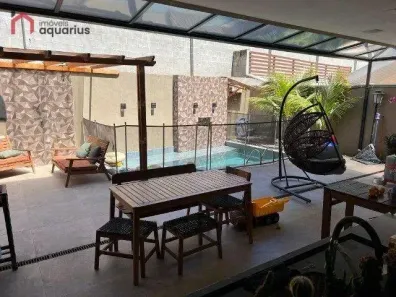 Casa de Condomínio com 3 Quartos à venda, 220m² no Parque Califórnia, Jacareí