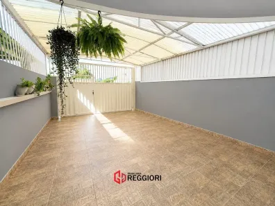 Sobrado com 2 Quartos à venda, 85m² no Centro, Camboriú