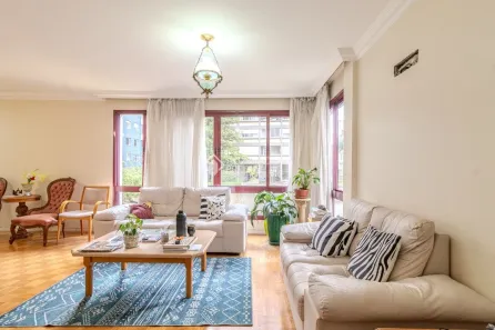 Apartamento com 3 Quartos à venda, 140m² no Rio Branco, Porto Alegre