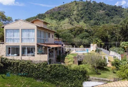 Fazenda/Sítio com 5 Quartos à venda, 350m² no Rancho Caioçara, Atibaia