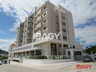 Apartamento com 2 Quartos para alugar, 73m² no Pantanal, Florianópolis