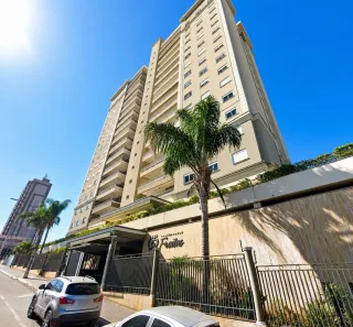 Apartamento com 3 Quartos para alugar, 220m² no Centro, Pouso Alegre